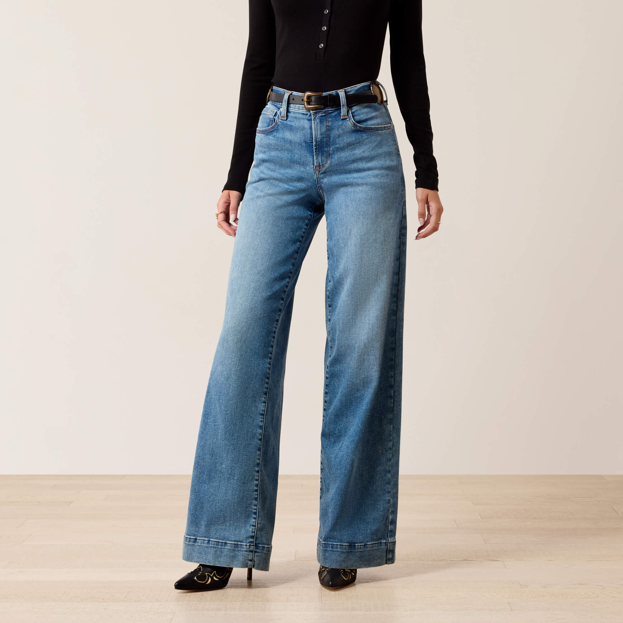 High Rise Revel Vilma Ultrastretch Wide Leg Jeans